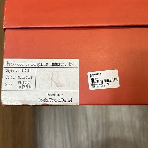 NIB -Vinyl Faux Suede booties - Picture 6 of 10